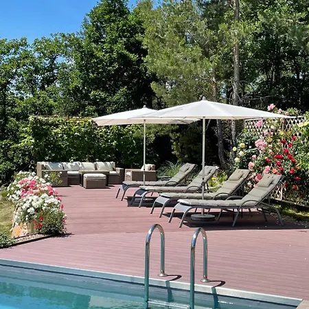 Collina Apart-hotel 4*
