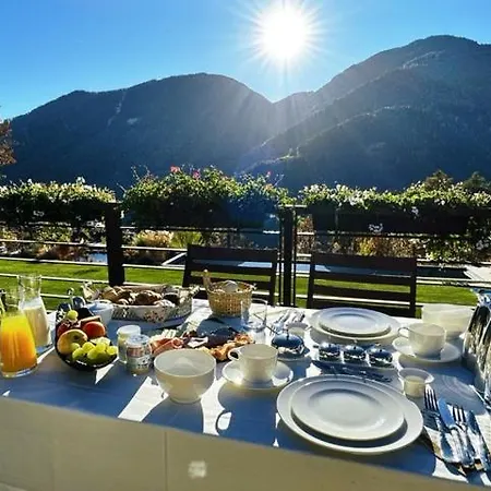 Apart-hotel Collina
