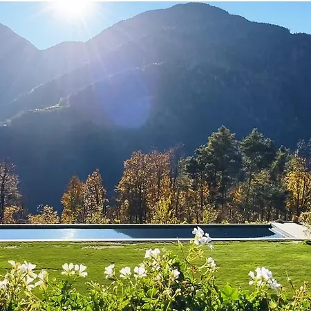 Apart-hotel Collina 4*