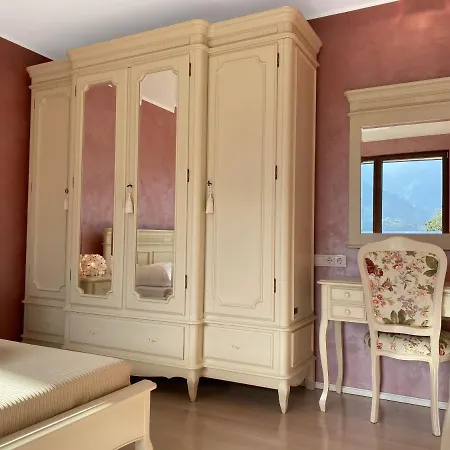 Collina Apart-hotel